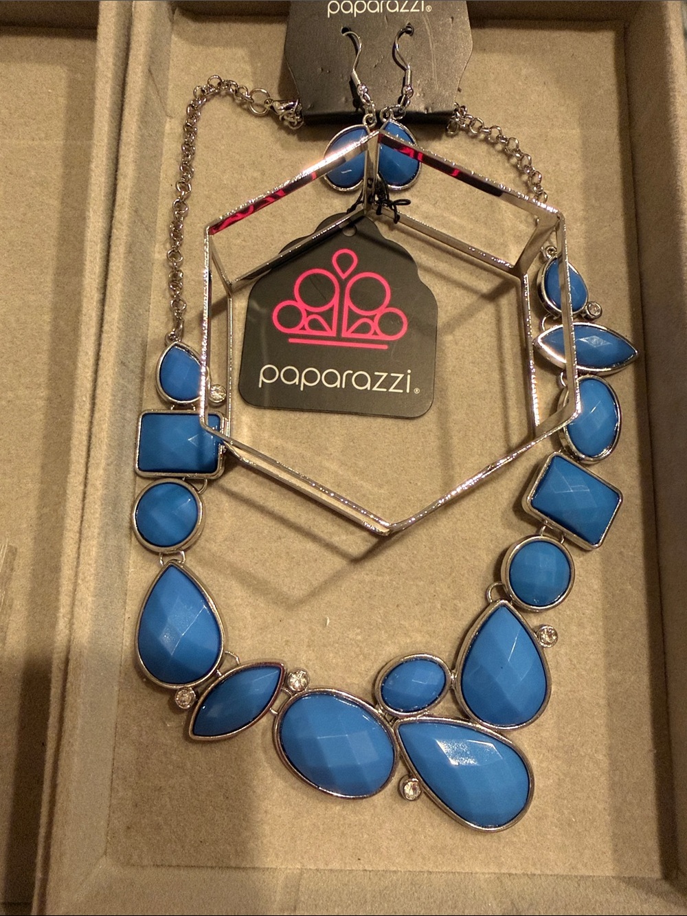 paparazzi Bright Blue Faceted Statement Necklace